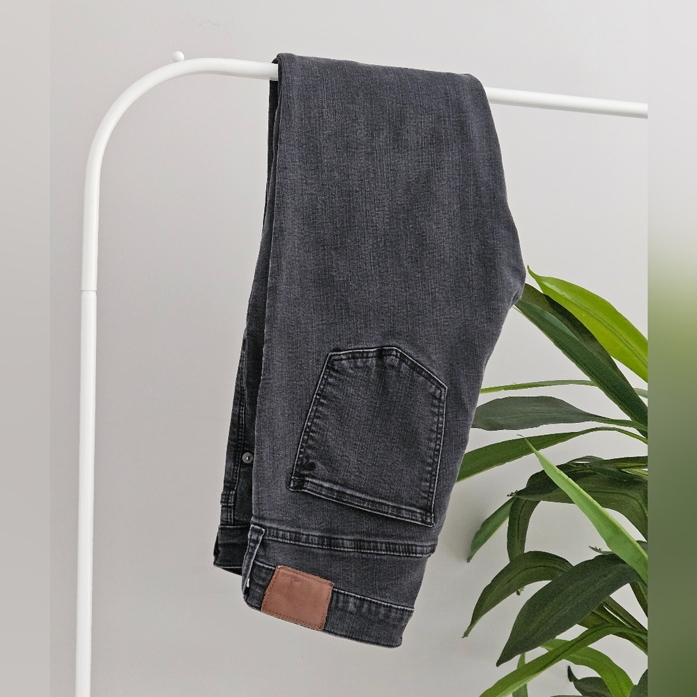 MADEWELL Black Skinny Jeans Size 29